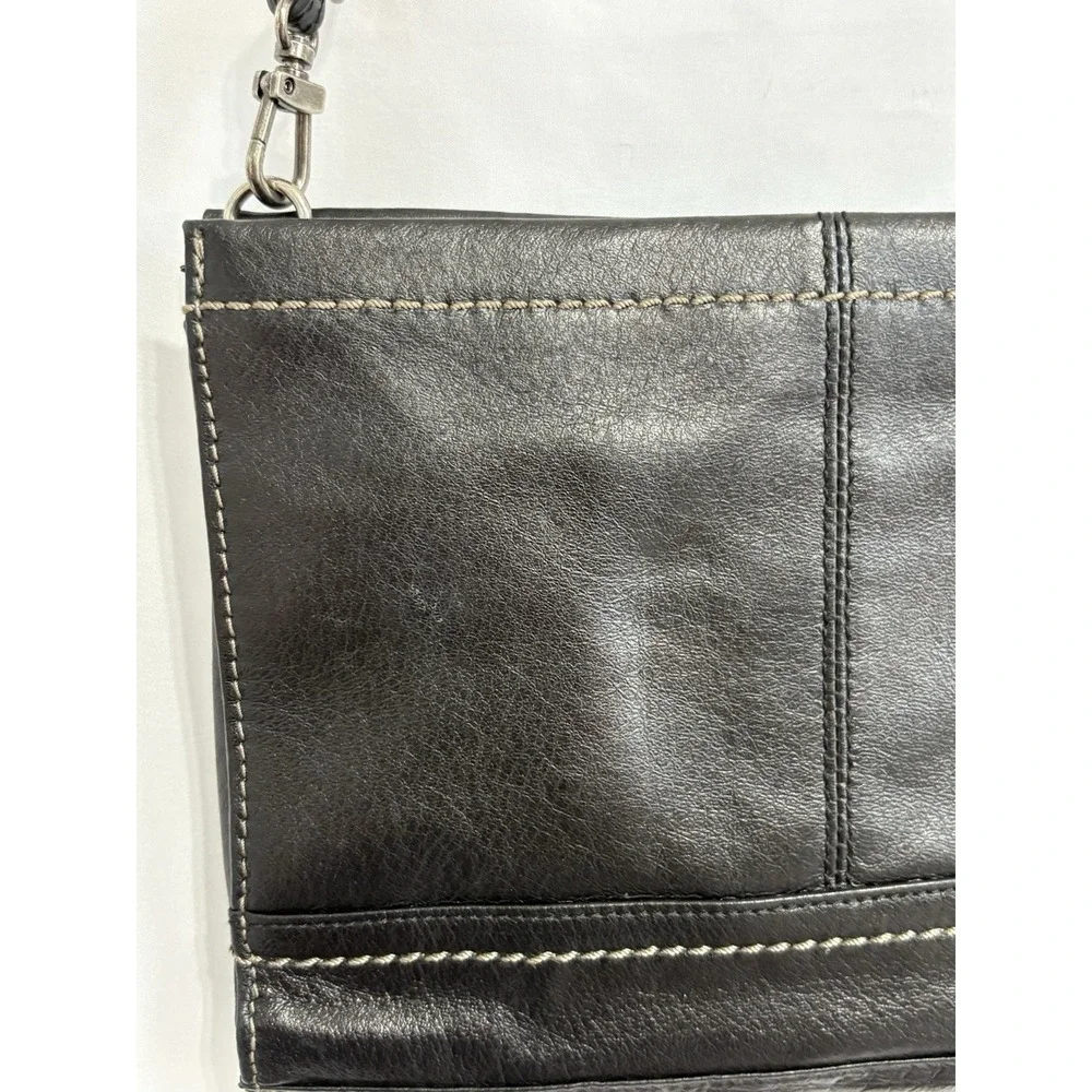The Sak Iris Leather Three-Way-Wear Crossbody Clutch Black Pebble Leather